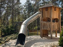 Nice Chalet With Dishwasher, Maastricht at 16 km