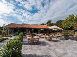 Wooden Chalet Near Three National Parks