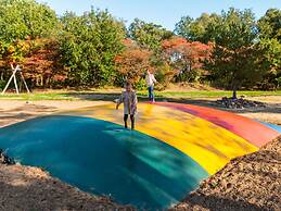 Wooden Chalet Near Three National Parks