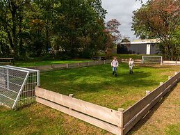 Wooden Chalet Near Three National Parks