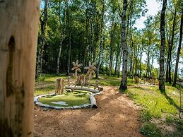 Wooden Chalet Near Three National Parks