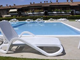 Belvilla by OYO Casara F10 - A2