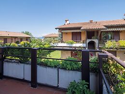 Belvilla by OYO Casara F10 - A2