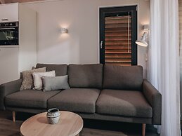 Modern Tiny House With Dishwasher, Beach at 500m
