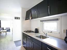 Cozy Chalet in a Holiday Park