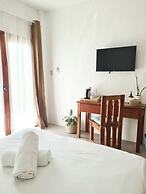 148 Guesthouse and Resort