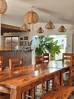 148 Guesthouse and Resort