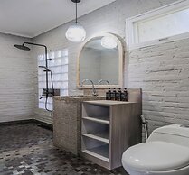 Marisan Villa by Betterplace