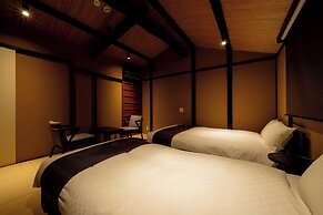 RESI STAY PALACE GATE