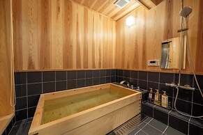 RESI STAY PALACE GATE