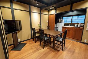 RESI STAY PALACE GATE