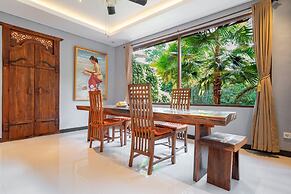 Maru Fortuna Villa by Moria