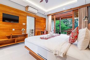 Maru Fortuna Villa by Moria