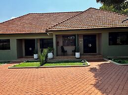 J & S Suites Kampala