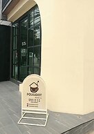 Polkadot Cafe&Hotel