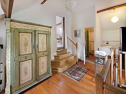 Charming Holiday Home in Raizeux Near Forest
