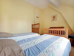 Charming Holiday Home in Raizeux Near Forest