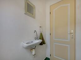 Charming Holiday Home in Raizeux Near Forest