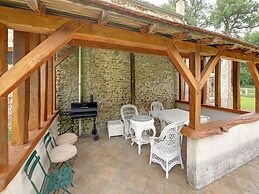 Charming Holiday Home in Raizeux Near Forest