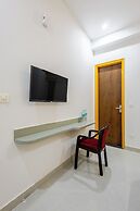 Lime Tree Hotel Genpact Vatika Chowk