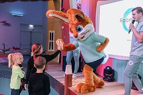 Chalet Near Eindhoven in a Green Oasis