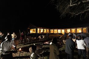 Malaika Mara River Luxury Camp