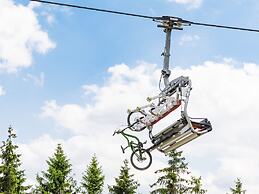 Nice Apartment With Dishwasher, in a Residence 500 m From the ski Lift