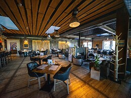 Nice Chalet With Dishwasher, 4.5 km. From Rockanje