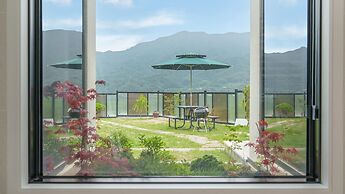 Gyeongsan Stage-ipple pet Pension