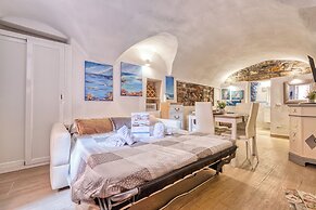 Le Petit Bijoux De La Pigna