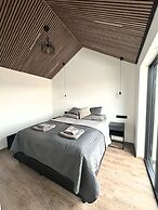 Day Dream Aurora Lodges