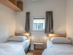 Detached Chalet With air Conditioning