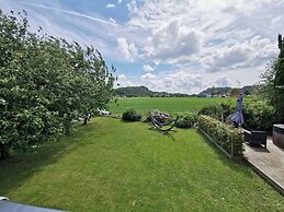 Mikael's Bed & Spa apartment