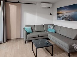 Comfortable Lodge With Airco, on a Holiday Park Near the Grevelingenme