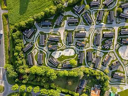 Comfortable Lodge With Airco, on a Holiday Park Near the Grevelingenme