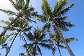 Unique Tropic Escape 444