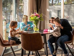 Nice Chalet With Dishwasher, Maastricht at 16 km