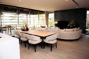 Beach Villa Soggy Dollar