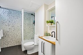 Modern Apartment Close to City Centre 21