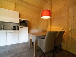 Nice Chalet With Combimicrowave, 20km From Utrecht
