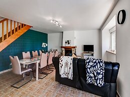 Gite des Salines in Stone With Views