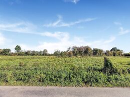 Gite des Salines in Stone With Views