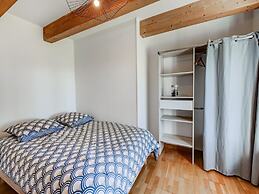 Gite des Salines in Stone With Views