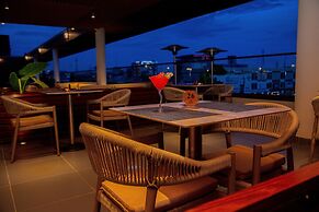 Cloud9 Hotel