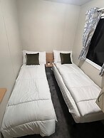 Lovely Caravan Located in an Amazing Holiday Park