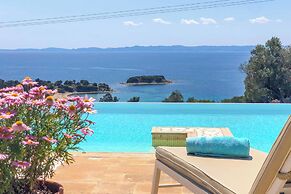 Sithonian Blue Royal Villa