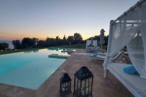 Sithonian Blue Royal Villa