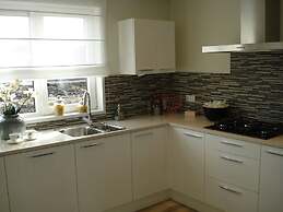 Nice Chalet at 4.5 km. From Rockanje