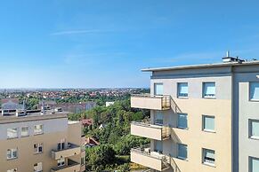 Cosy Turquoise Apartment by Renters