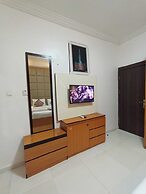 AJ'S Hotel & Suites